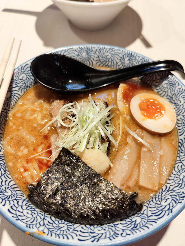 Ramen Kanae - Ajitama Hokkaido Tonkotsu Miso Ramen