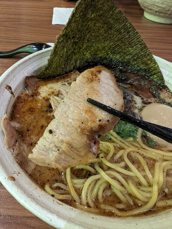 Aburi En - Premium Black Tonkotsu