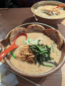 Menba Tadokoroshoten Ionmoruokayamaten - Shinshu Miso Ramen